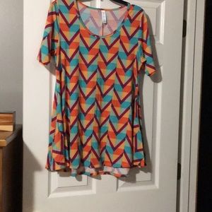 LulaRoe Perfect T